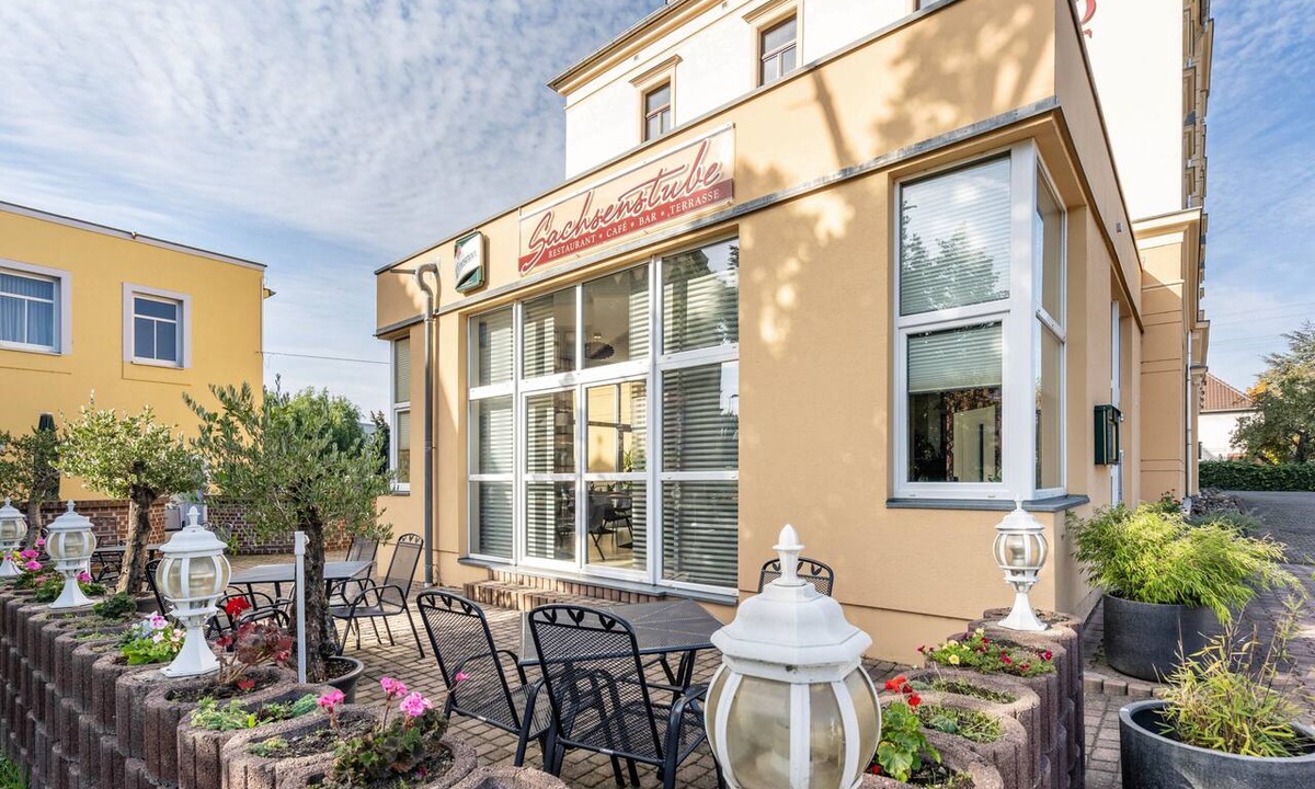 Heidenau Apartment | Apartment 'Ferienwohnung Im Hotel Reichskrone' with Balcony and Wi-Fi
