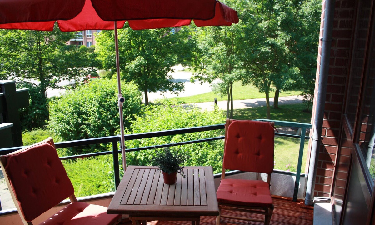 Ronnau Apartment | Apartment "Funkenhagen" in Travemünde with WLAN, balcony, parking space, pool, sauna