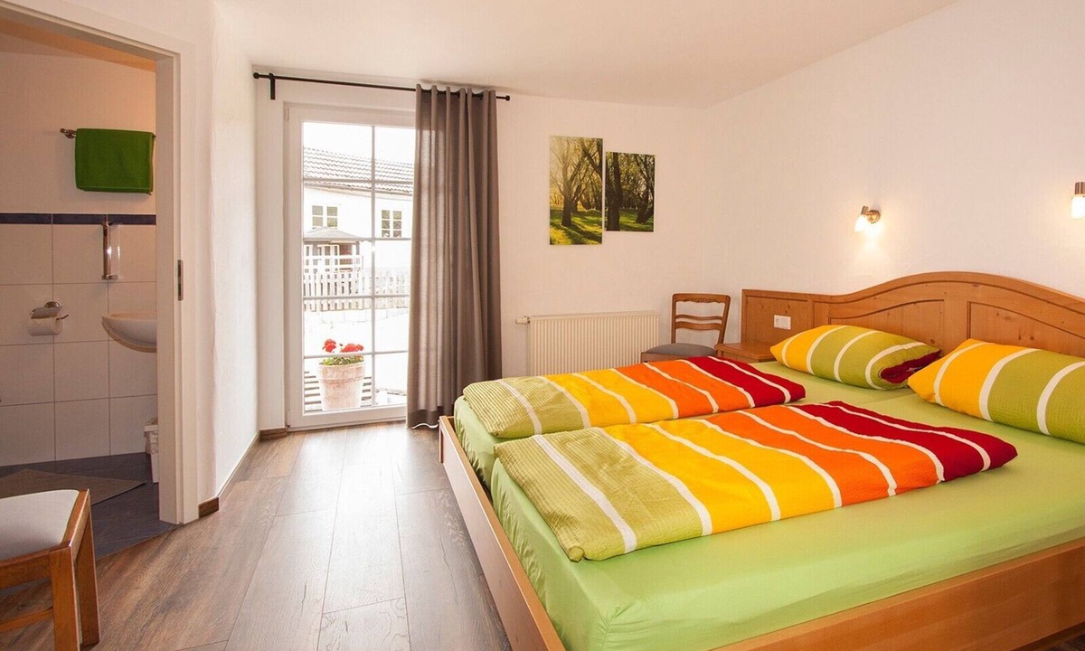 Wildewiese Apartment | Apartment 'Gänseblume' with Private Terrace, Shared Garden and Wi-Fi