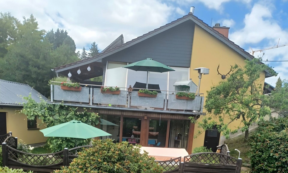 Bielatal Apartment | Apartment "Heidi" with Mountain View, Private Garden and Wi-Fi