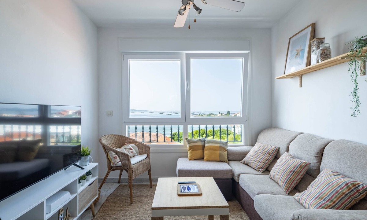 Boiro Apartment | Apartment in Cabo Cruz with Sea Views