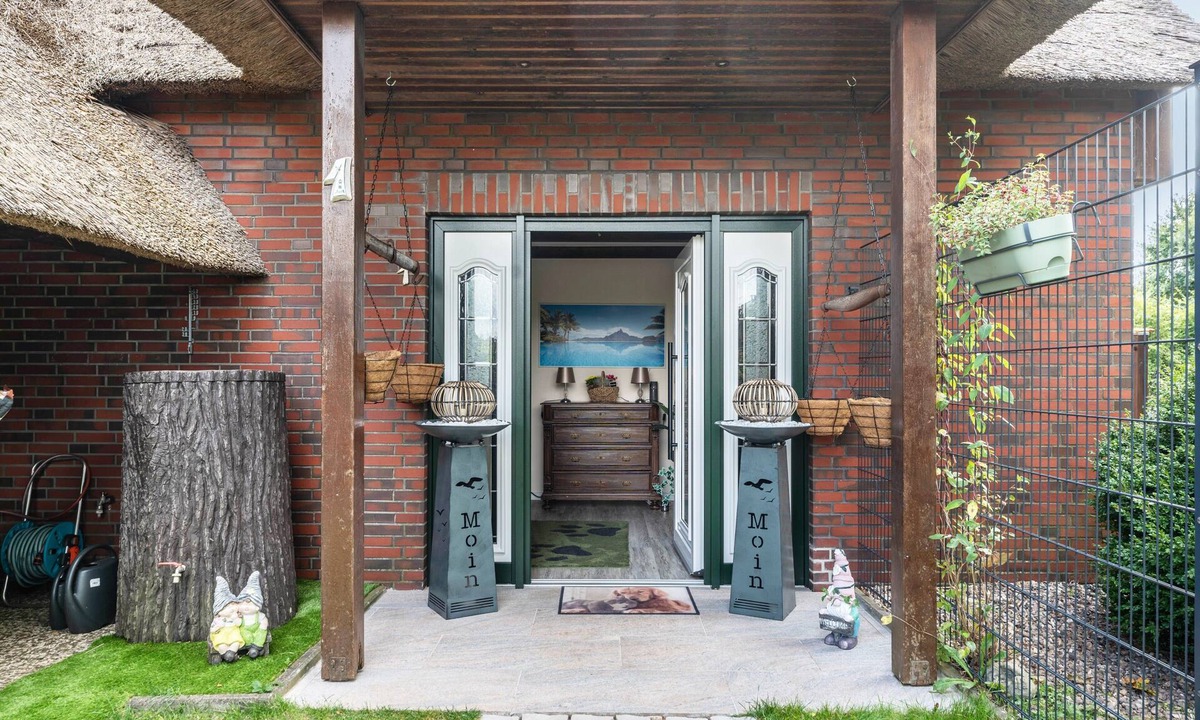 Fockbek Apartment | Apartment 'Lütt Stuv' with Private Terrace, Shared Garden, and Wi-Fi