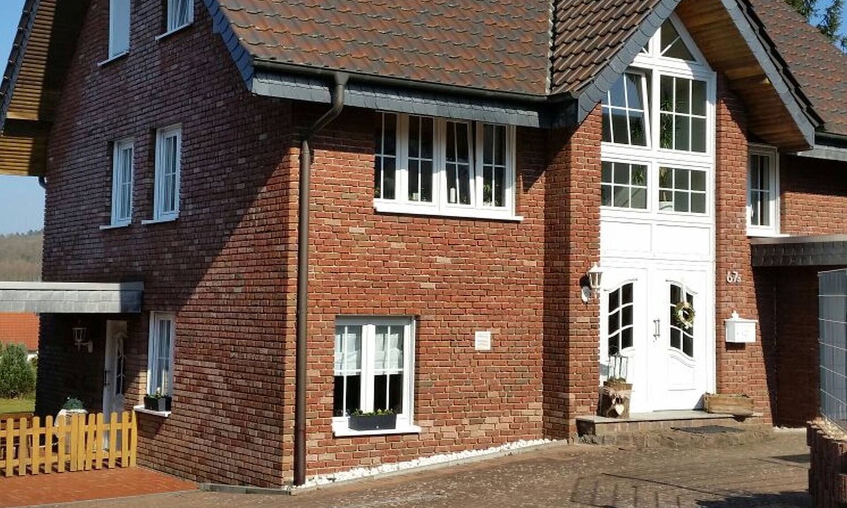 Menden Apartment | Apartment 'Menden' with Private Terrace and Wi-Fi