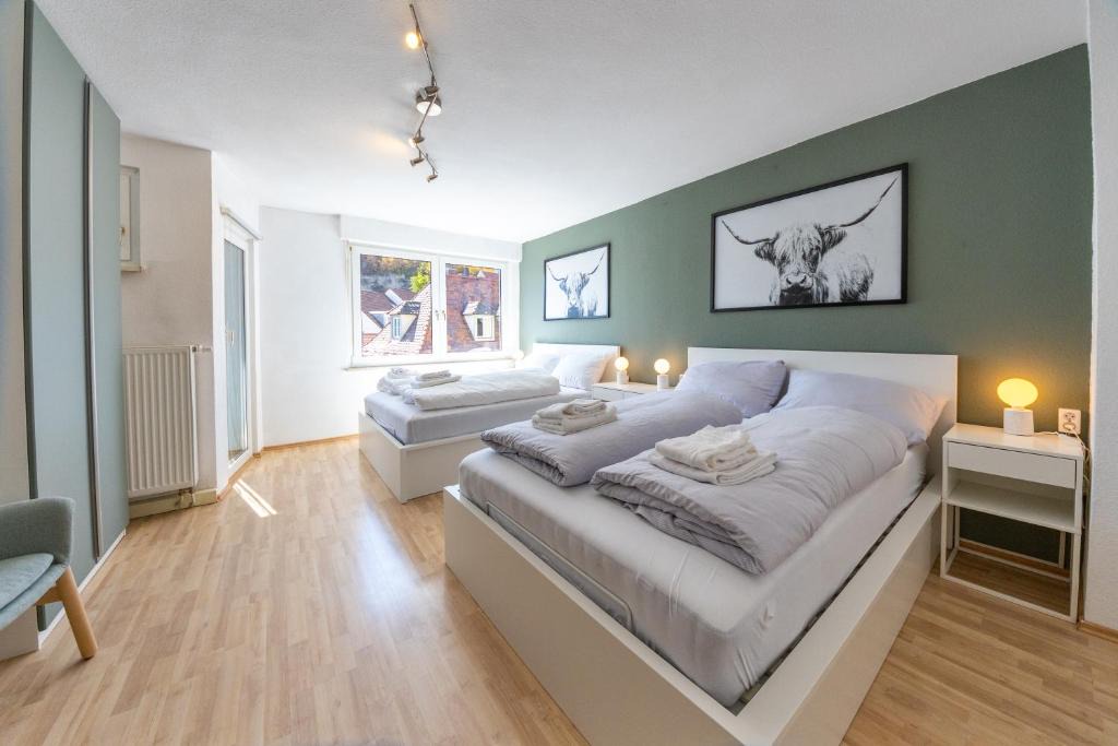 Wuerzburg Apartment | Apartment mit Balkon und Festungsblick