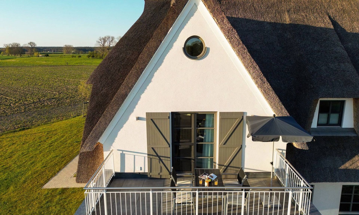 Stolpe b. Anklam Cottage | Apartment mit Balkon - Georg Philipp Telemann - Inseldomizil Stolpe - Urlaub Unter Reet auf Usedom