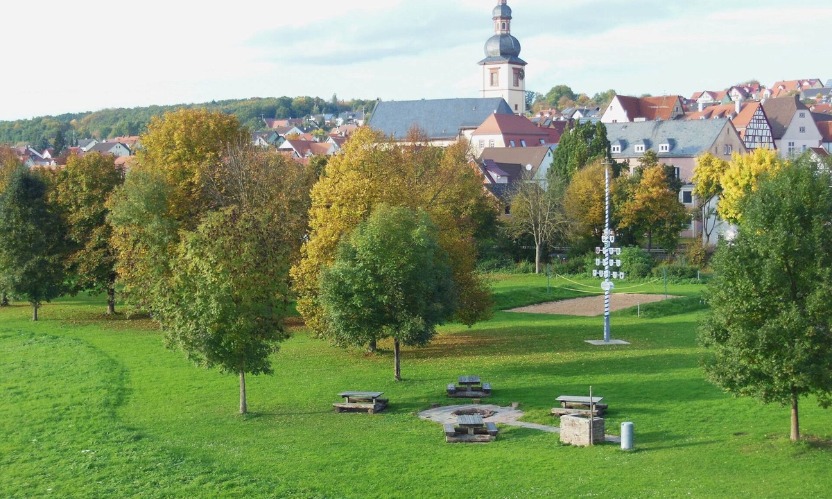 Lengfurt Apartment | Apartment on the Maintal Cycle Route