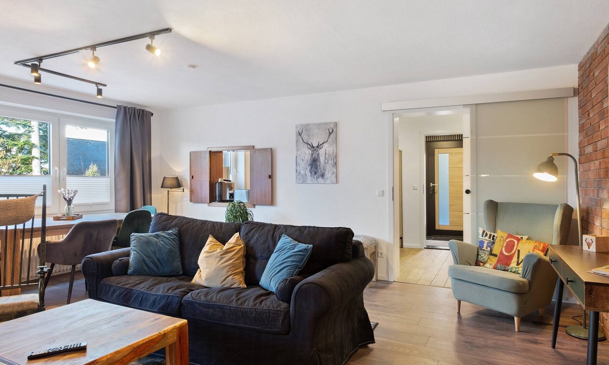 Neustadt Apartment | Apartment 'Panoramablick Und Ruhe' with Mountain View, Private Terrace and Wi-Fi