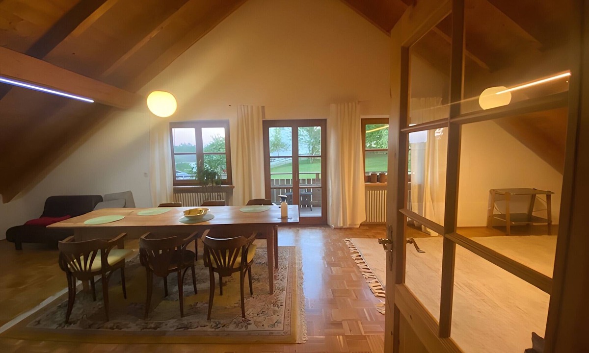 Waldbeuren Apartment | Apartment "Panorama View in the Lake Constance Area" with Balcony and Wi-Fi
