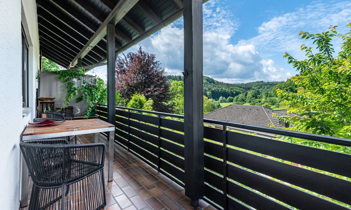 Egloffstein Apartment | Apartment 'Schlossblick' with Private Terrace, Balcony and Wi-Fi