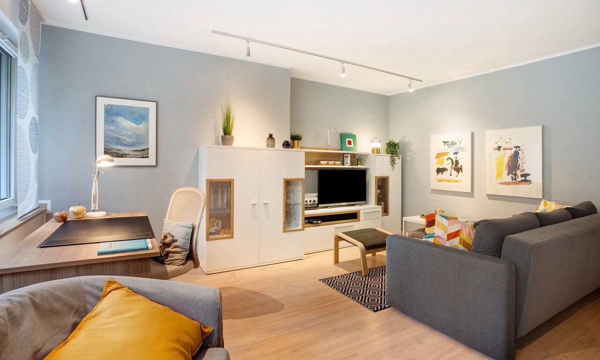 Neheim Apartment | Apartment "Stadt Land Fluss Plus" with Private Terrace and Wi-Fi