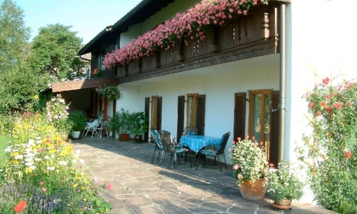 Hammer Apartment | Apartment Stogel