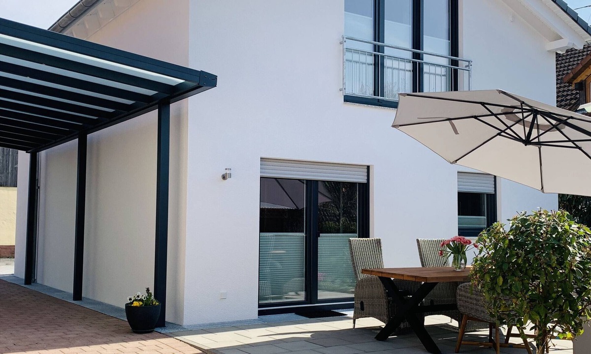 Biengen Apartment | Apartment 'Susanne' with Private Terrace and Wi-Fi