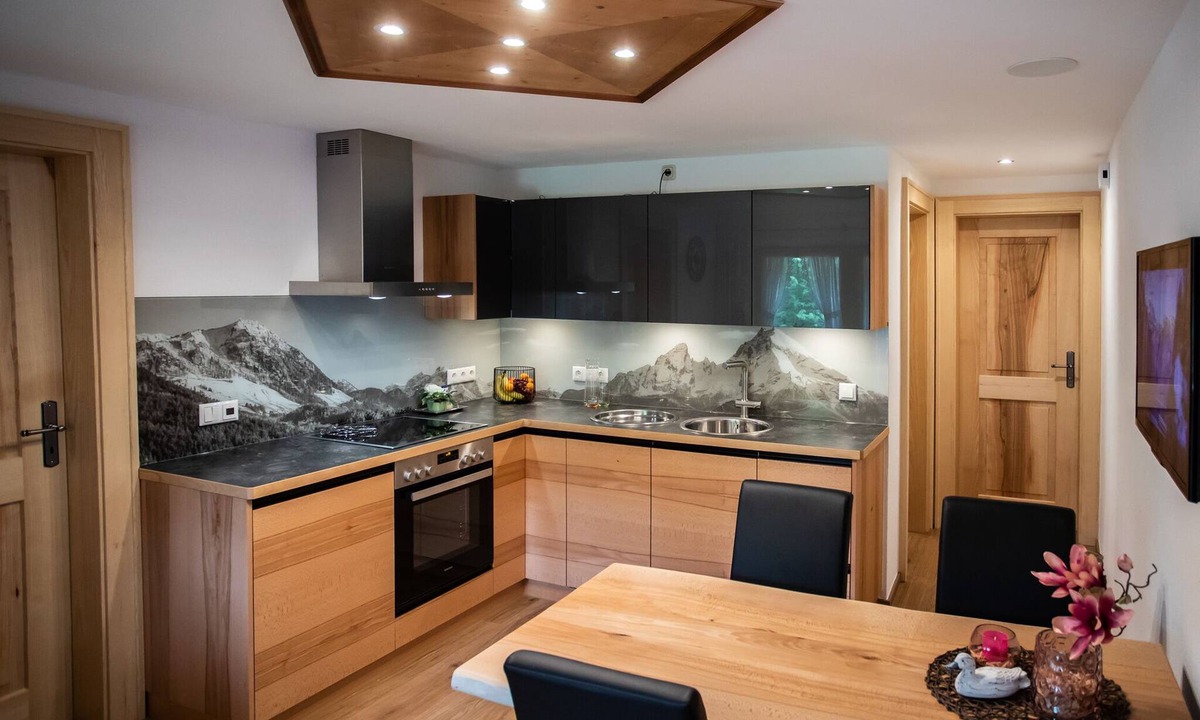 Bischofswiesen Apartment | Apartment "Watzmann", 1-4 people, approx. 85 m², 2 bedrooms, kitchen, balcony