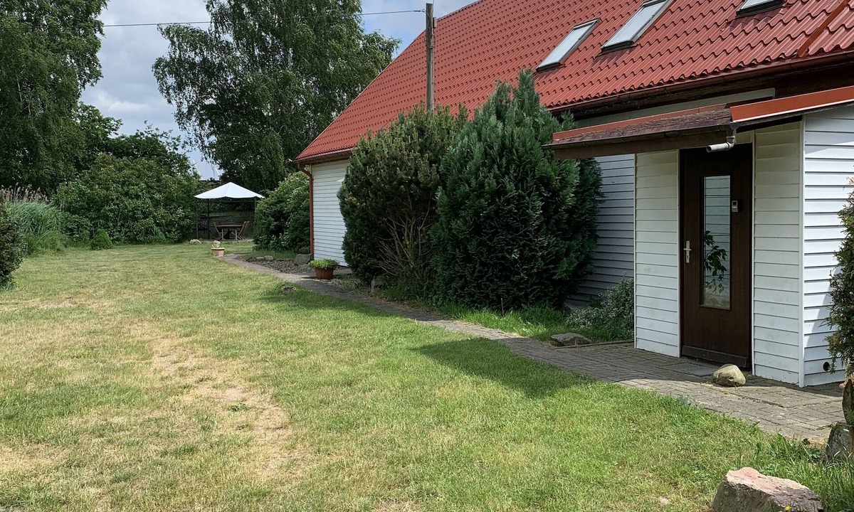 Katschow Apartment | Apartment with 3 bedrooms up to 6 people child-friendly large garden