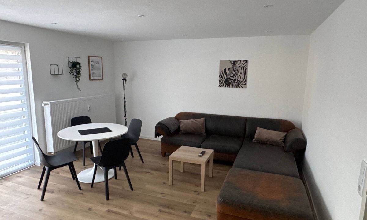 Moessingen Apartment | Apartment 'Zentrale in Mössingen 2' with Mountain View, Balcony and Wi-Fi