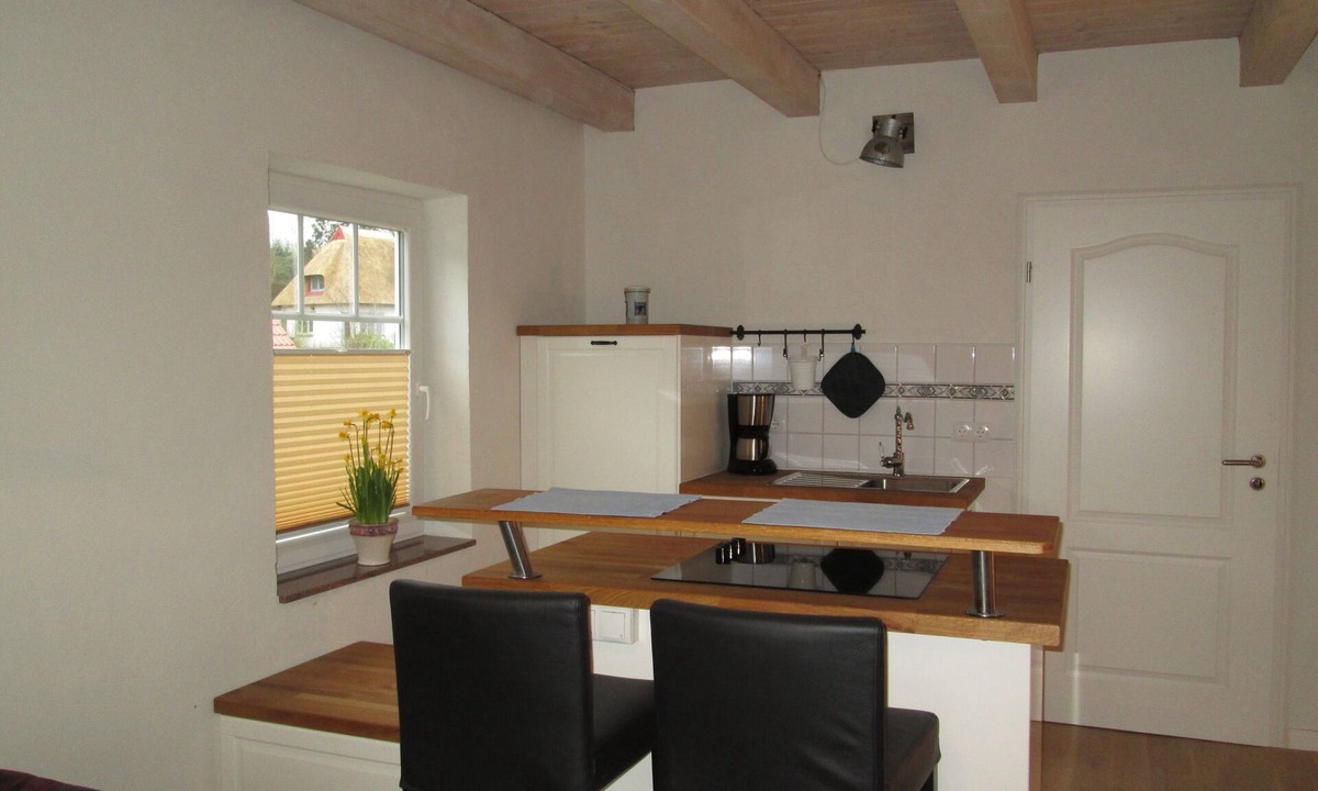 Bosau Apartment | Apartments with a large balcony near the beach