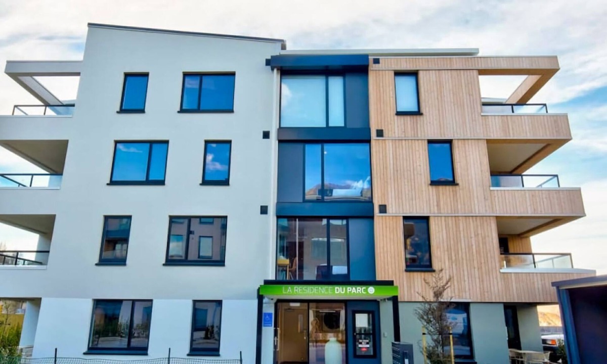 Arthur's Point Apartment | Aroha Apartment at the base of Coronet Peak