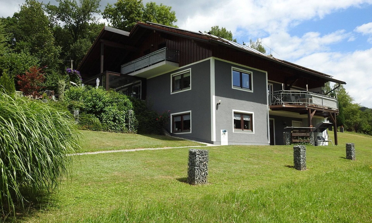 Konzell Apartment | Arrive and feel at home, in a new, large, charming, quiet 5 rose apartment