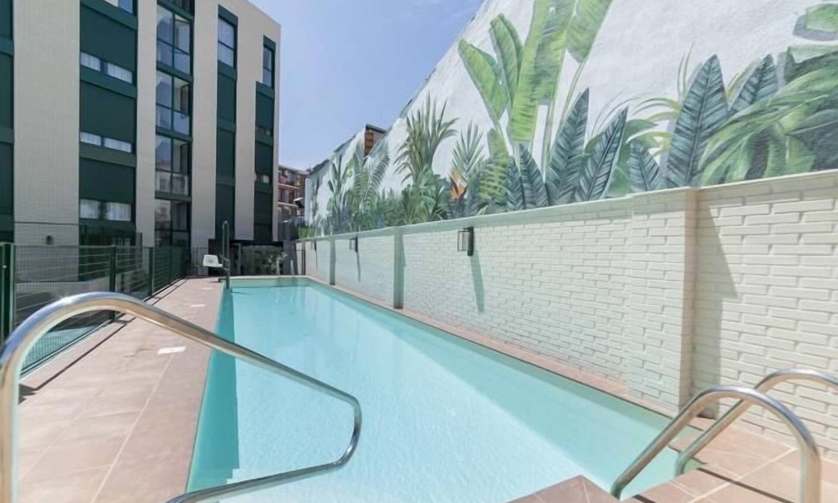 Carabanchel Apartment | Aurora Stays by Charming IV, Apartment for 4 with free parking