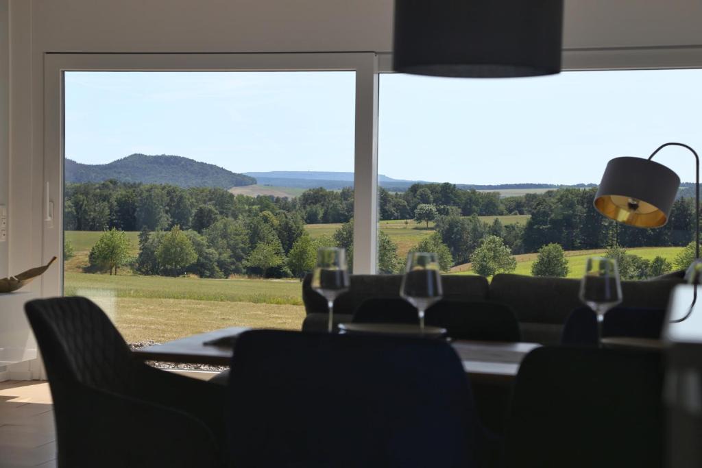 Bastei Apartment | Auszeit mit Weitblick in der Sächsischen Schweiz - kleiner Bauernhof mit Tieren und Wallbox