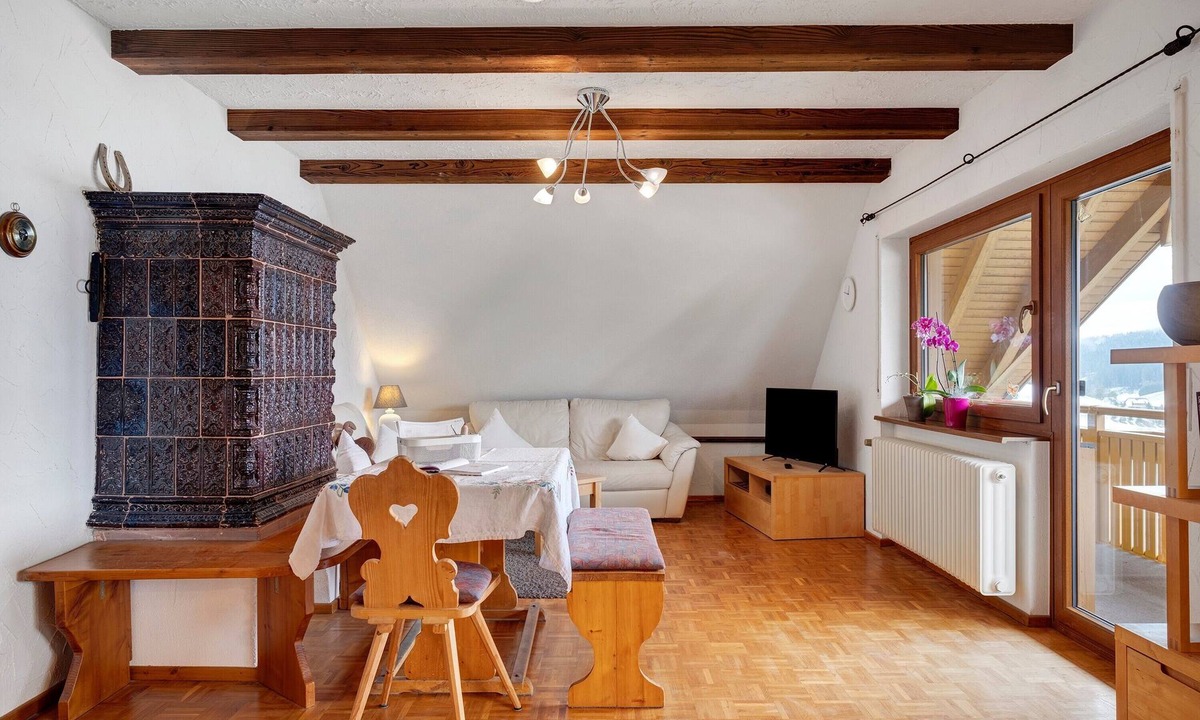 Waldau Apartment | Bühlhof Waldau - Holiday Apartment Wiesenblick, HTG-Card, 2 Balconies, Play Barn, Ski Lift, BBQ