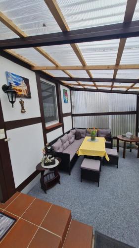 Grabow-Below Apartment | Bauernstübchen