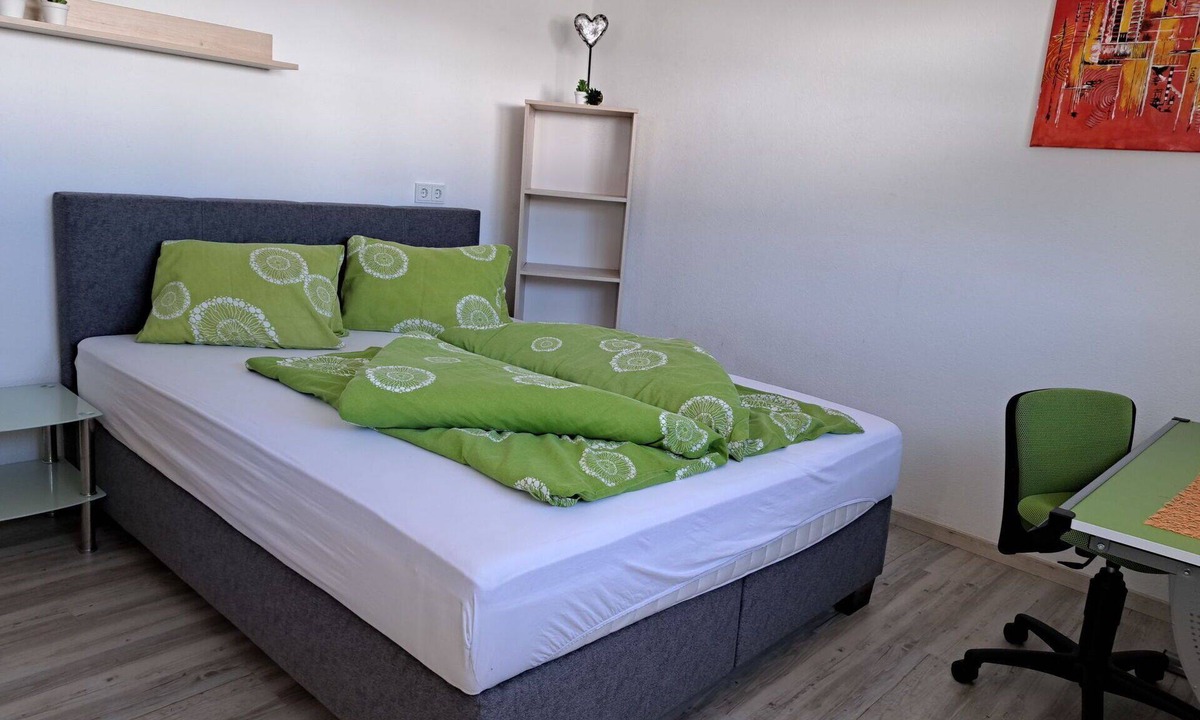 Finkenberg Apartment | Beautiful apartment for 8 people with WIFI, TV and balcony