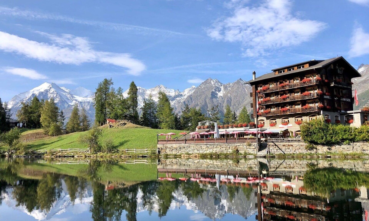 Graechen Apartment | Beautiful apartment for 4 guests with WIFI, TV, patio and panoramic view