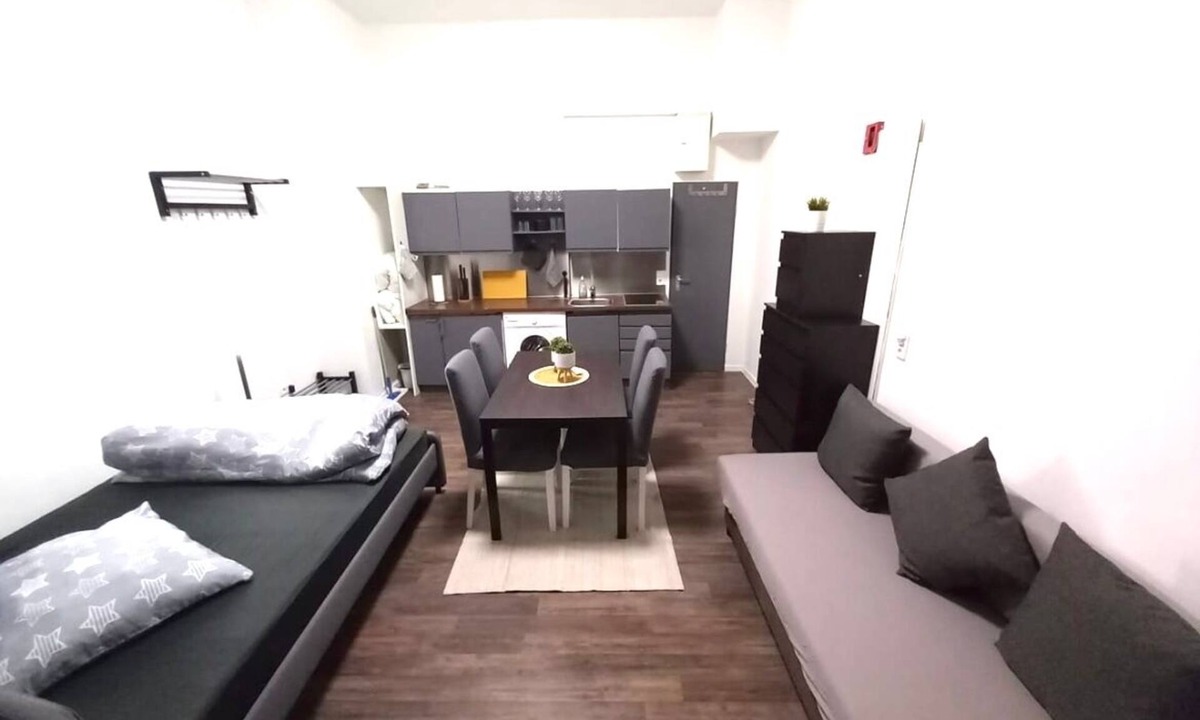 Augsburg-Goggingen Apartment | Beautiful apartment with WIFI