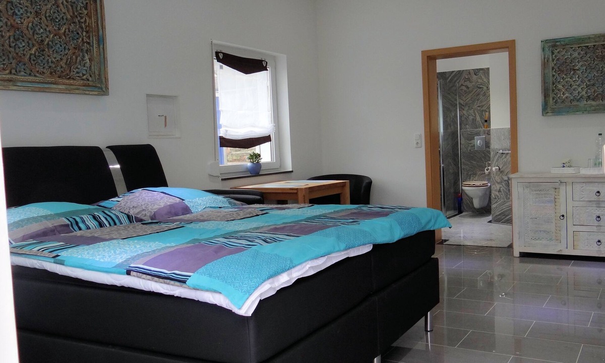Hassloch Apartment | Beautiful bright room in a condo complex with Mainblick