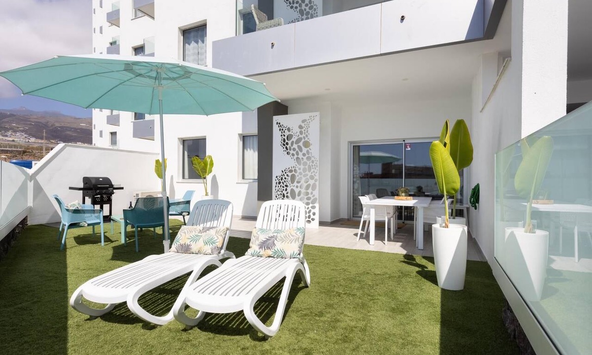 Playa Paraiso Apartment | Beautiful ground floor with terrace and partial sea view in Costa Adeje