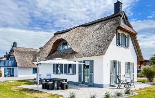 Stove House | Beautiful Home In Boiensdorf With Wifi