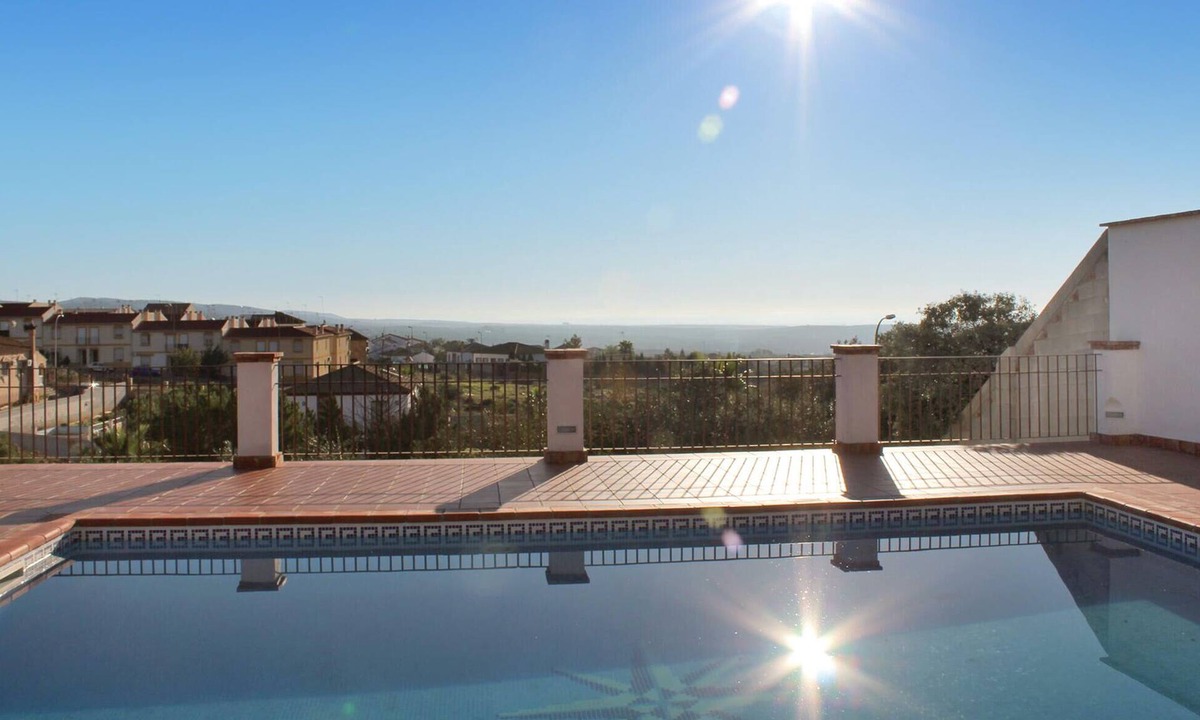 Hornachuelos House | Beautiful home in Hornachuelos