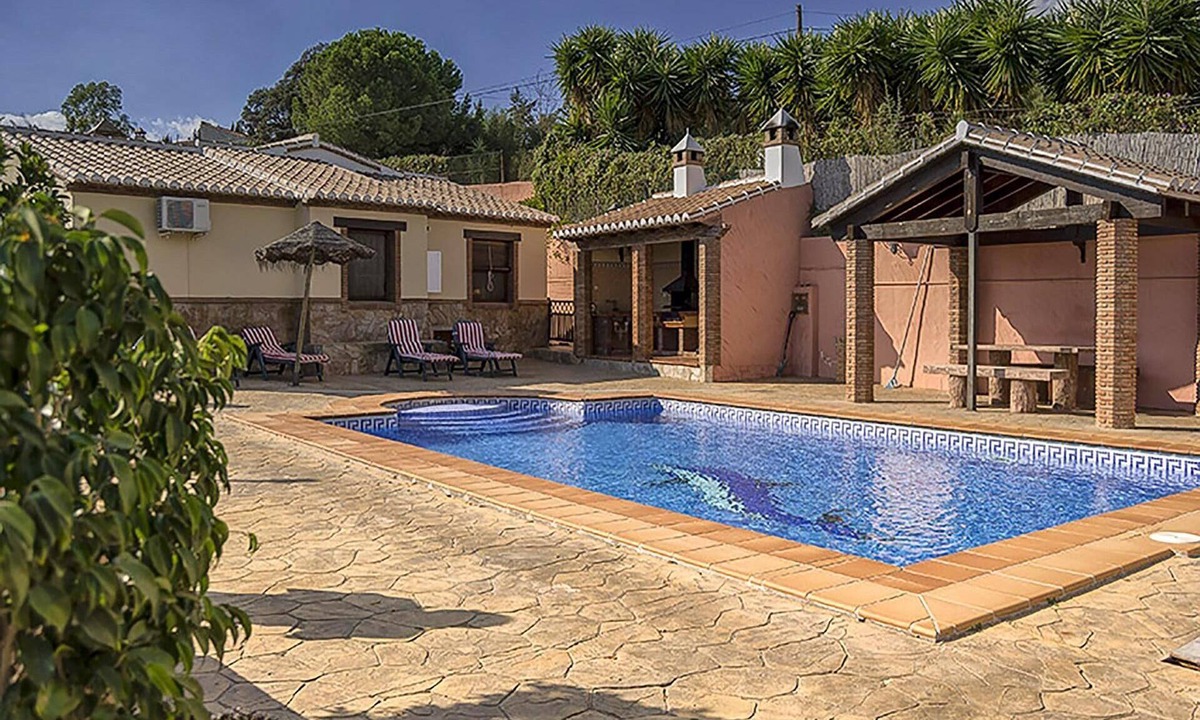 Almogia Cottage | BEAUTIFUL VILLA WITH POOL NEAR MALAGA AND THE BEACH