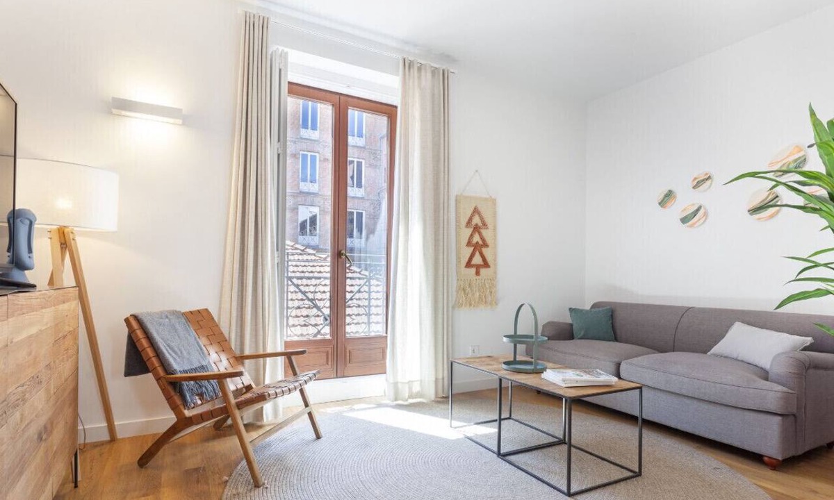 Cortes Apartment | Bellas Artes IV apartment in Madrid