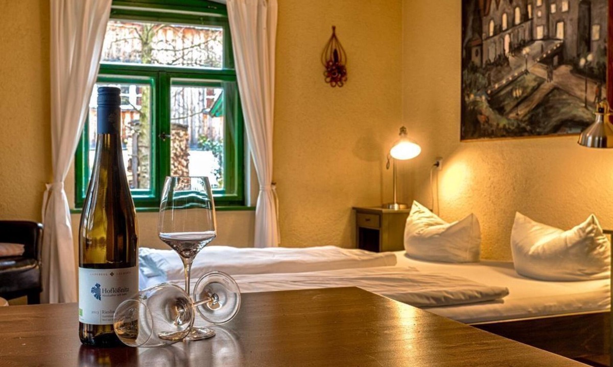 Schmilka Bed & Breakfast | Berghaus Rauschenstein: Double room (half board) - Bio- & Nationalparkrefugium Schmilka