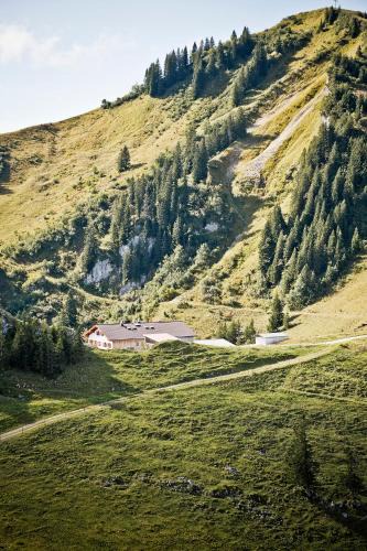 Rottach-Egern House | Berghotel Altes Wallberghaus