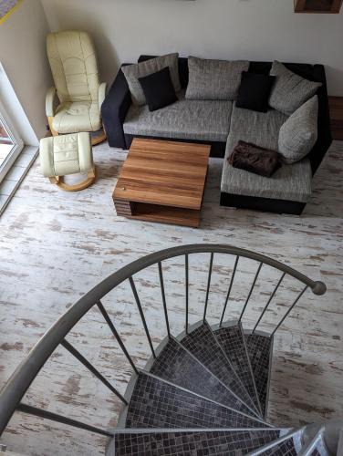 Eibensbach Apartment | Bettyś - Monteur und Ferienwohnung