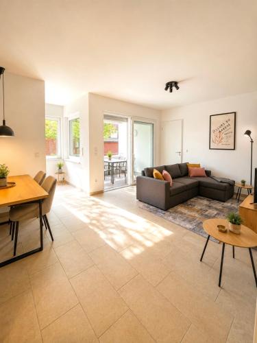 Ahaus Apartment | BHH Living Ahaus: Balcony Apartment