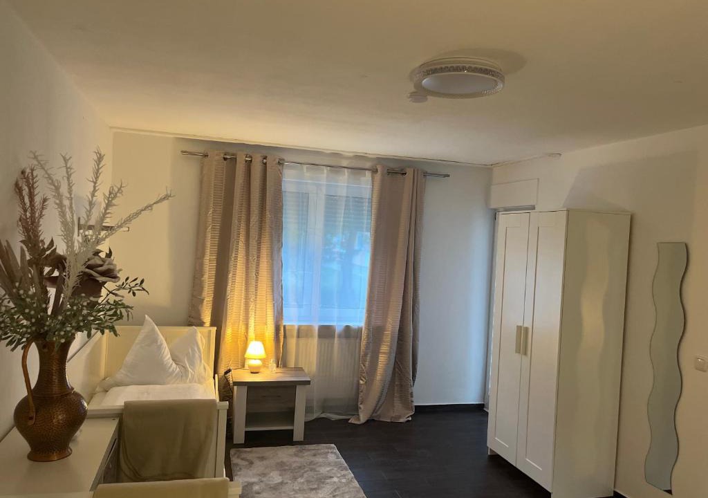 Hasenbergl-Lerchenau Ost Apartment | Bibis Ferienwohnung