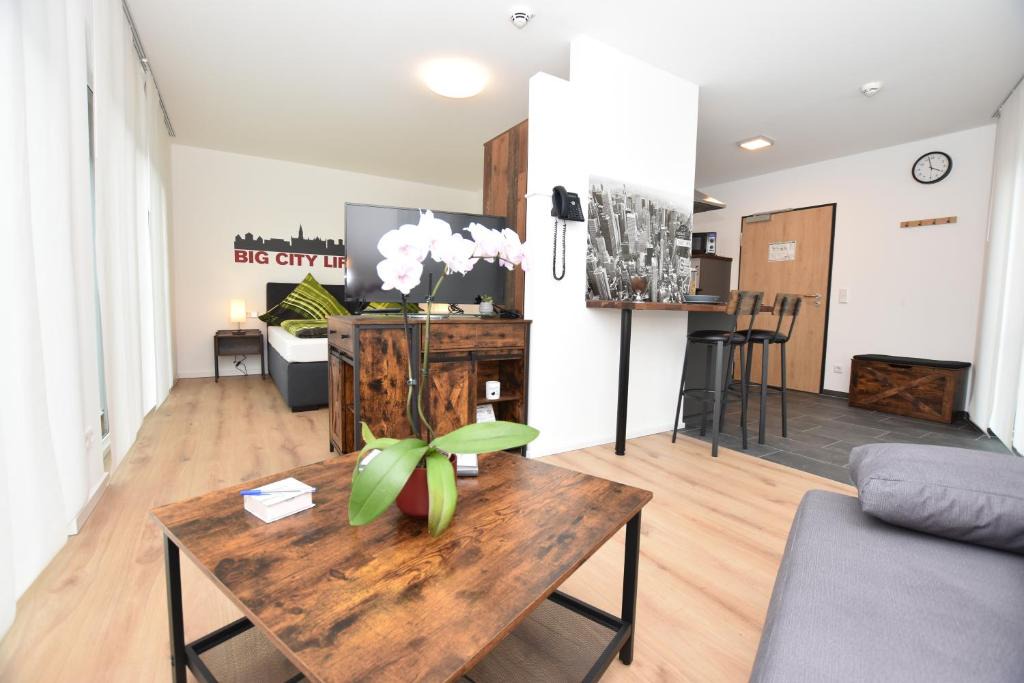Aubing - Lochhausen - Langwied Apartment | Boardinghouse Henschelstraße