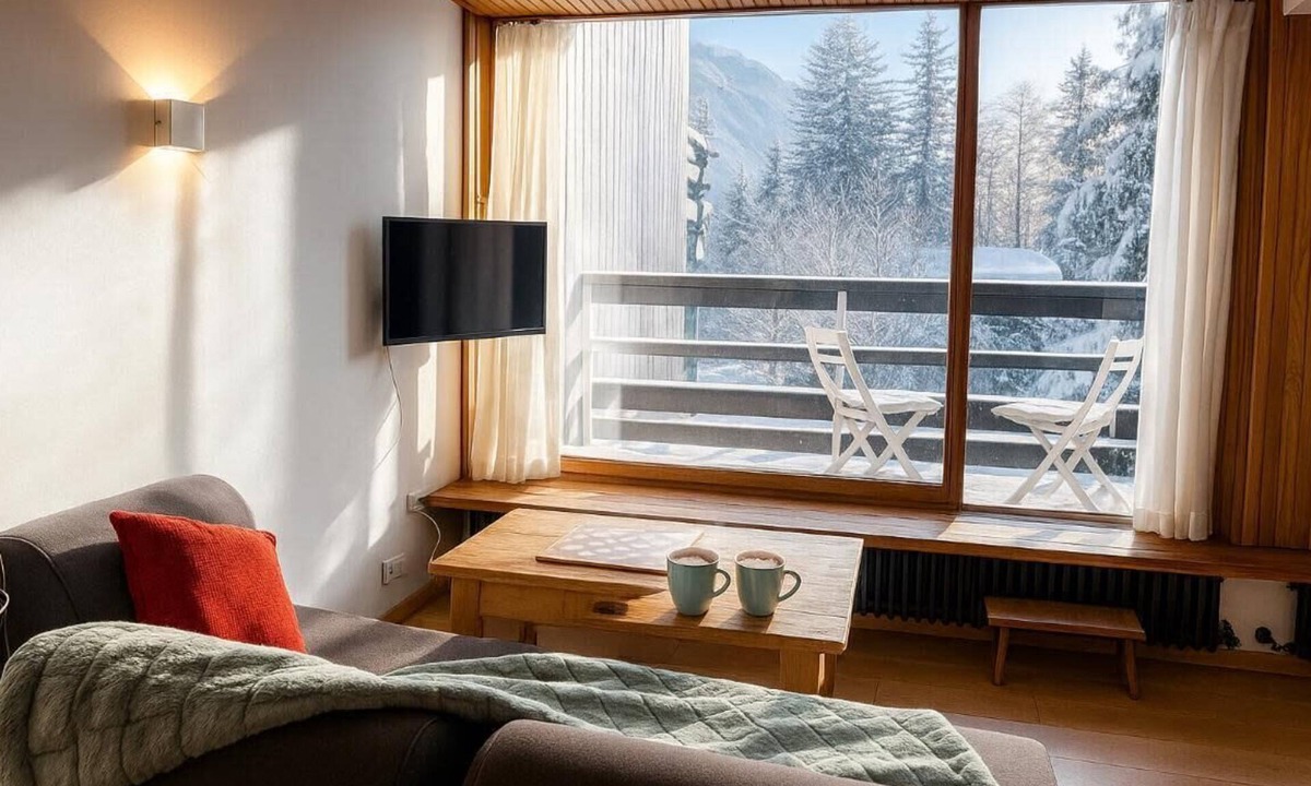 Les Tines Apartment | Bright apartment for 6 people in Chamonix