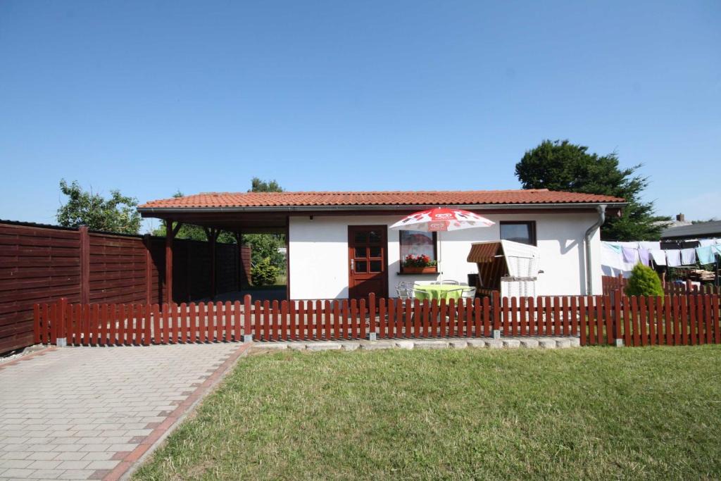 Trassenheide Apartment | Bungalow Fisch