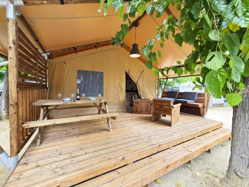 Canet de Mar Other | Camping Costa Dorada Tienda Lua