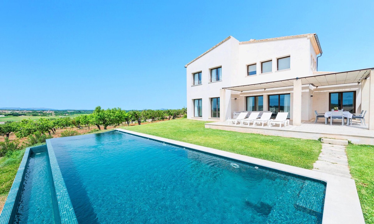 Ariany Villa | CAN SAL - Villa with private pool in and free WiFi in Ariany