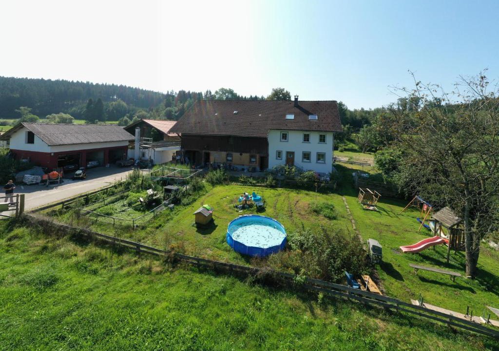 Neuravensburg Apartment | Carlo