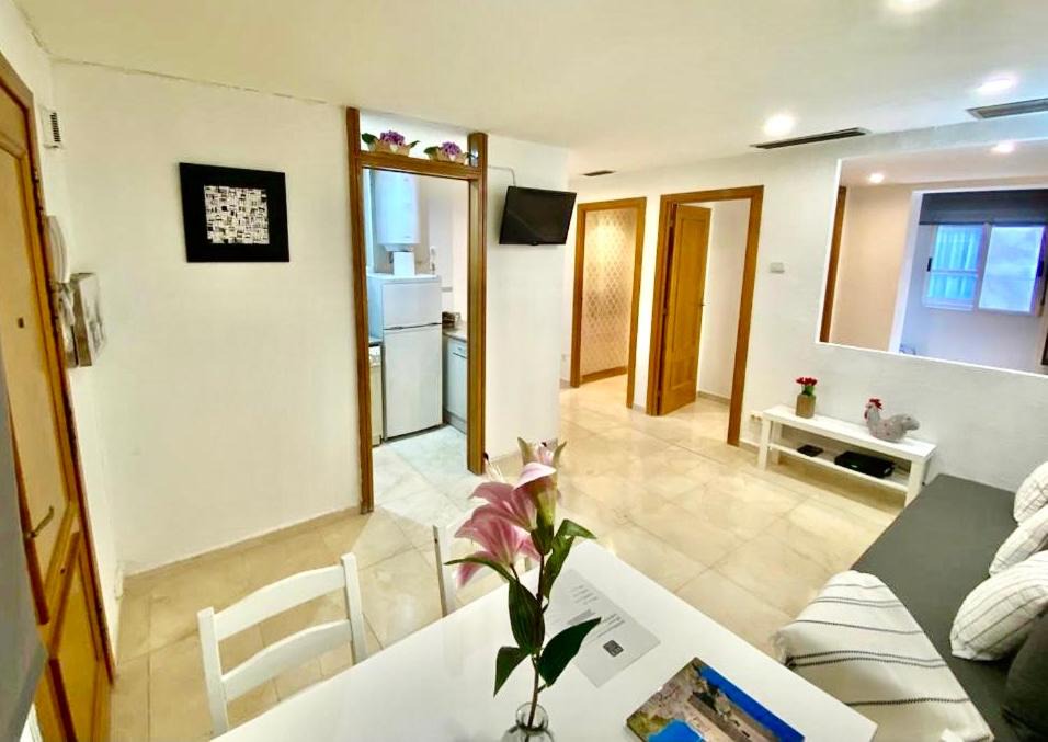 San Pablo Apartment | Carol's home II