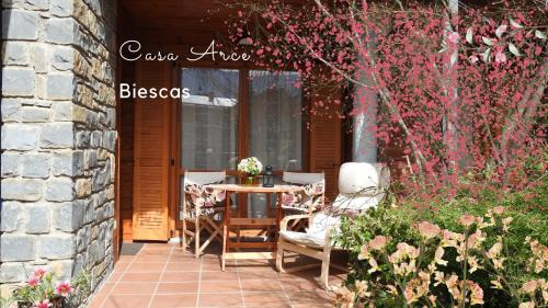 Biescas House | Casa Arce