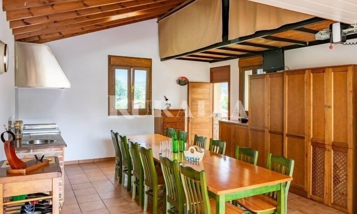 Ribadesella House | Casa Otero - country house in Camango (Ribadesella) | 8 guests