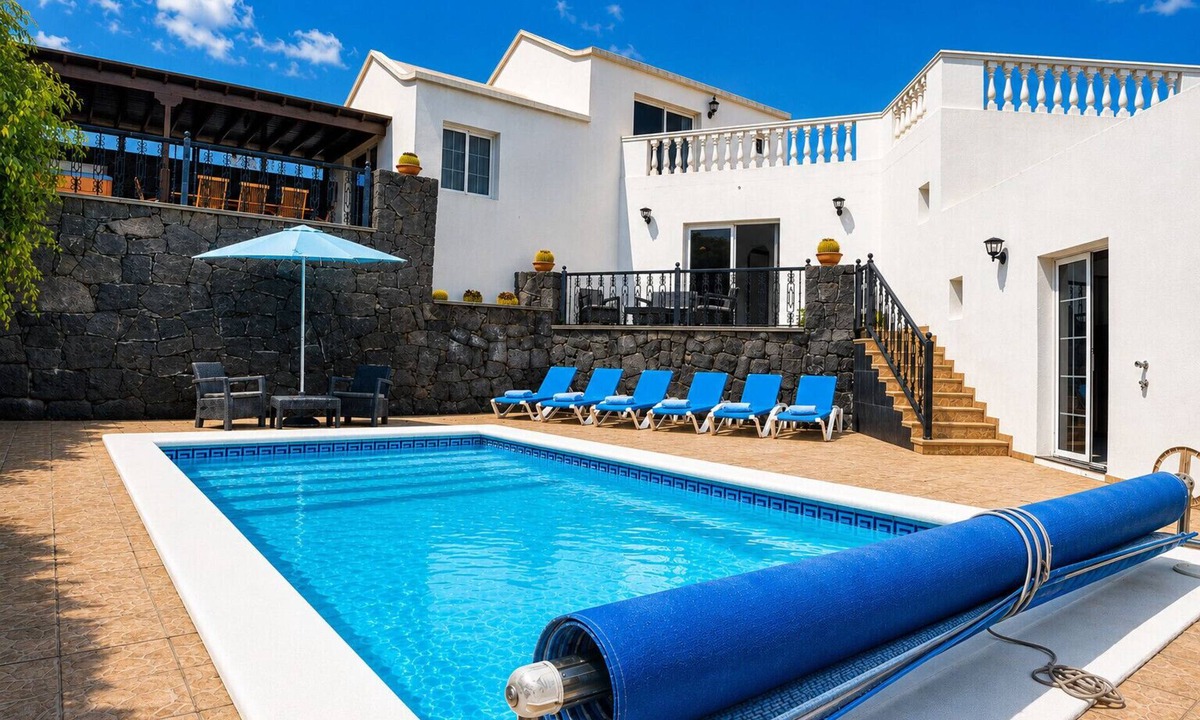 Tias Ski Chalet | Casa Paraíso Jacuzzi, A/C & BBQ